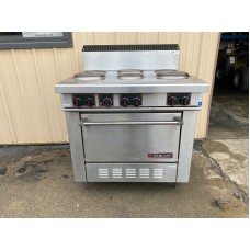 GARLAND ELECTRIC 6-BURNER RANGE, 208V - 3PH GARLAND ELECTRIC 6-BURNER RANGE, 208V - 3PH